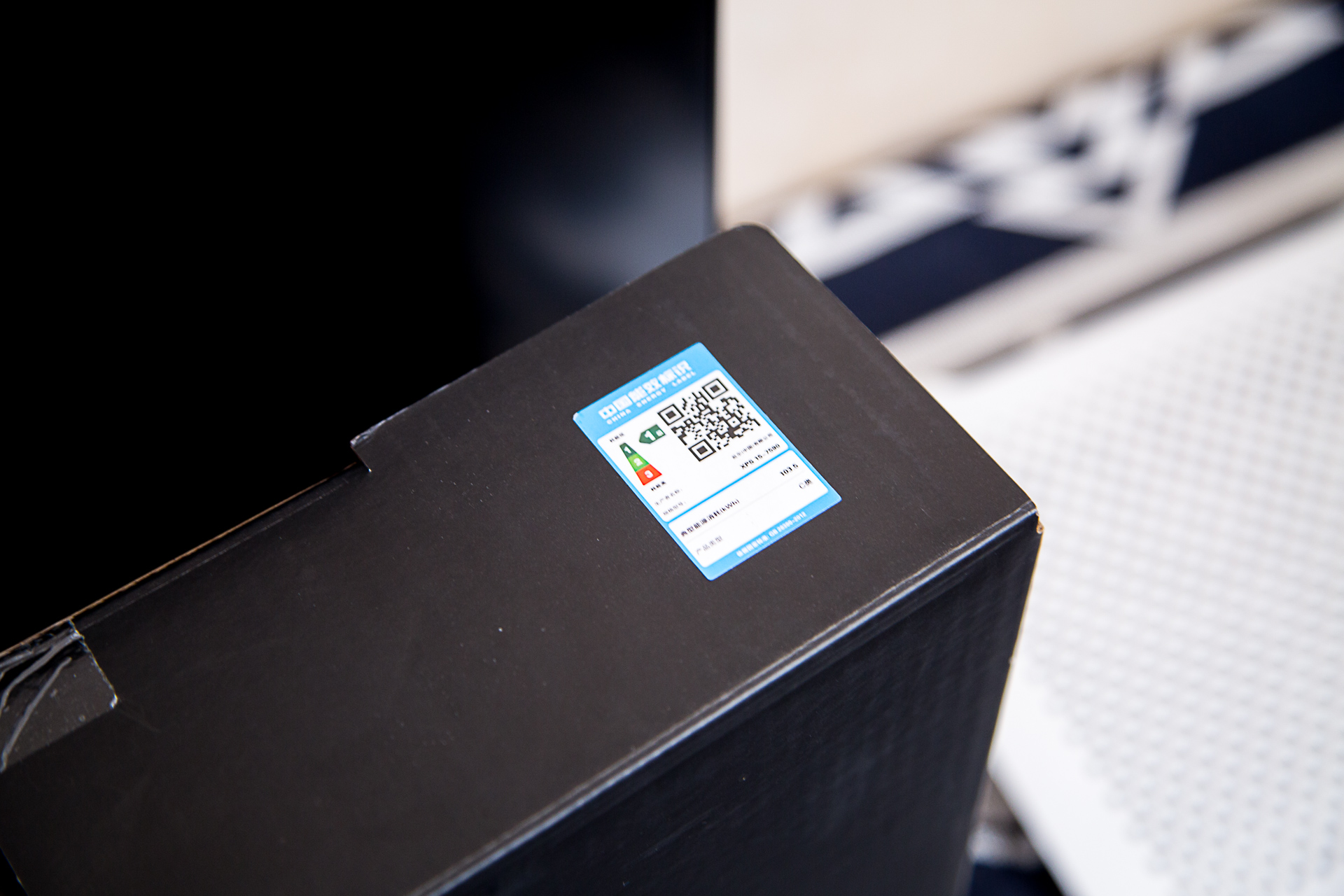 戴尔xps157590屏幕刷新率,dellxps159570测评