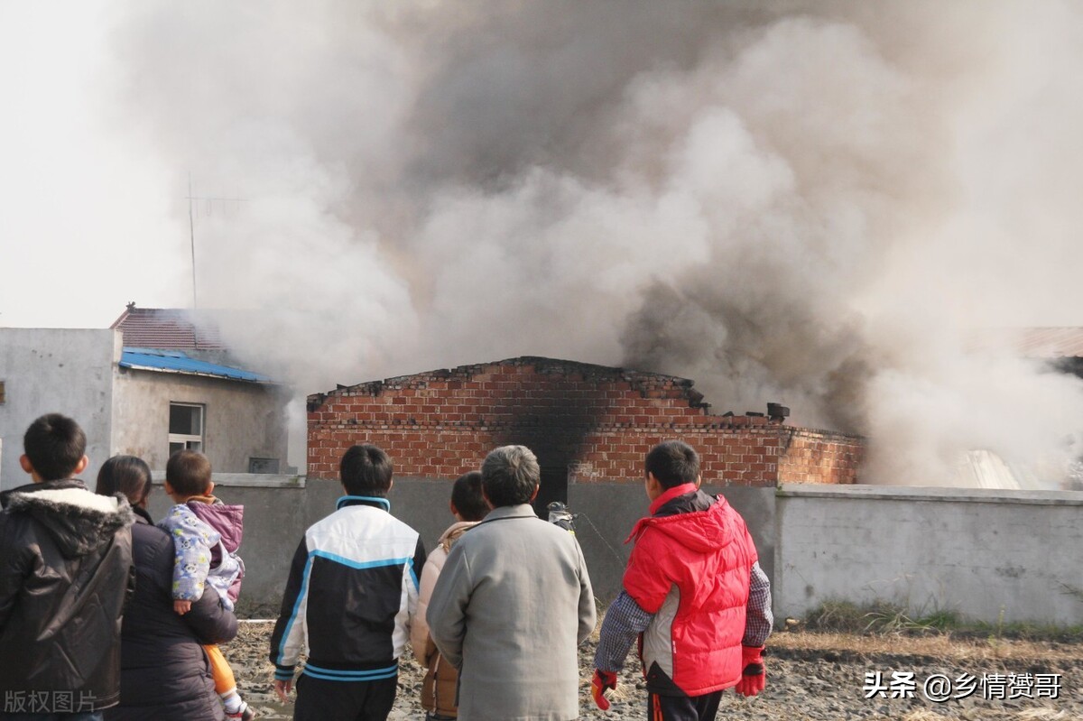 农村的柴火灶骗人吗,农村传承百年的柴灶被网友质疑