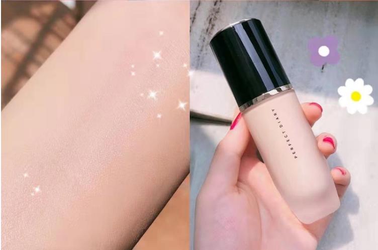 混合性皮肤，夏天油冬天干，适合学生*党**的粉底液