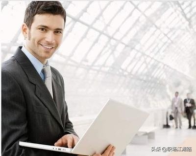 公司口头通知明天不用来上班了,老板还没通知我去上班我该怎么问