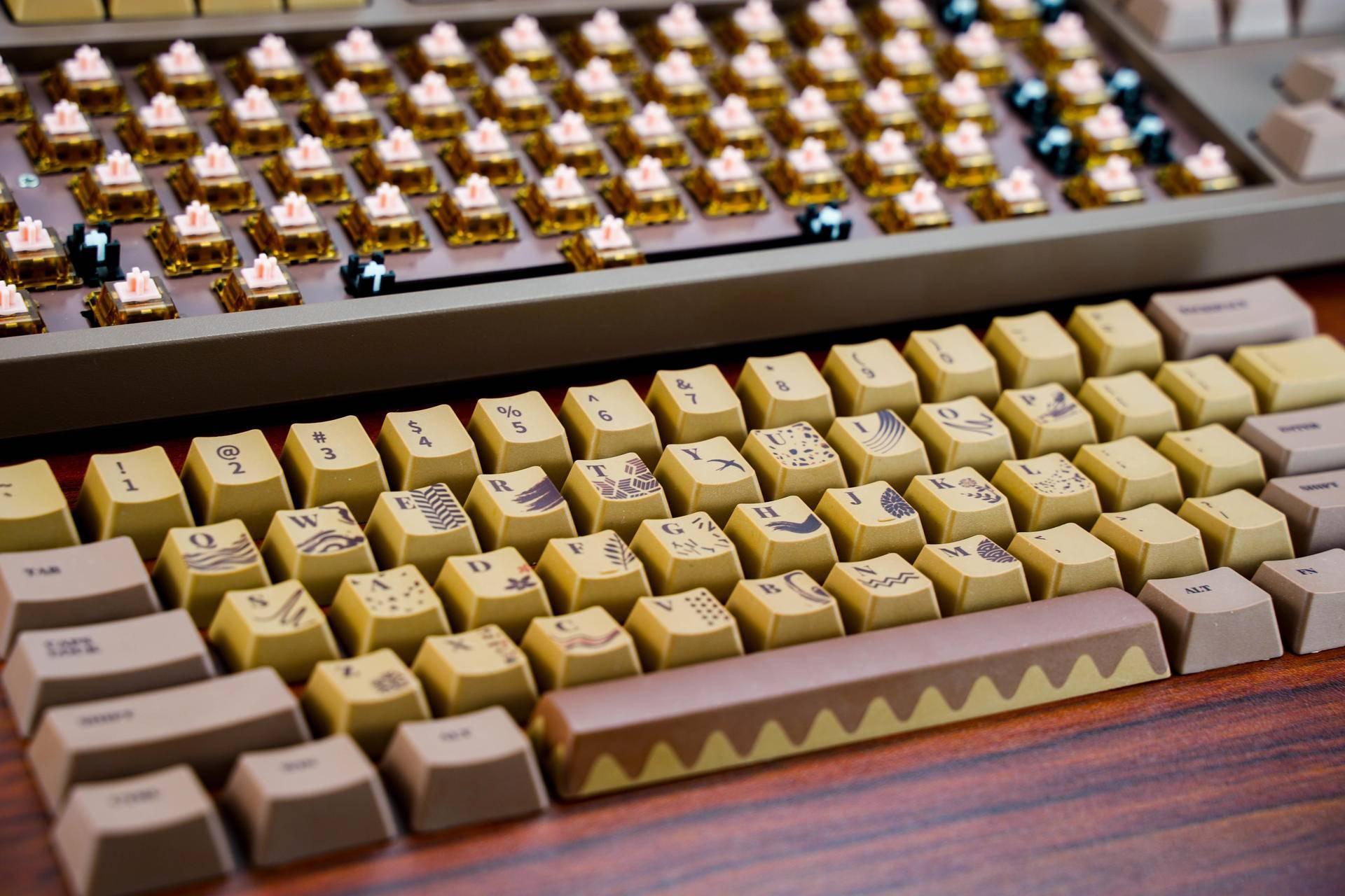 黑爵机械键盘ak993怎么样,黑爵ak33青轴机械键盘怎么样