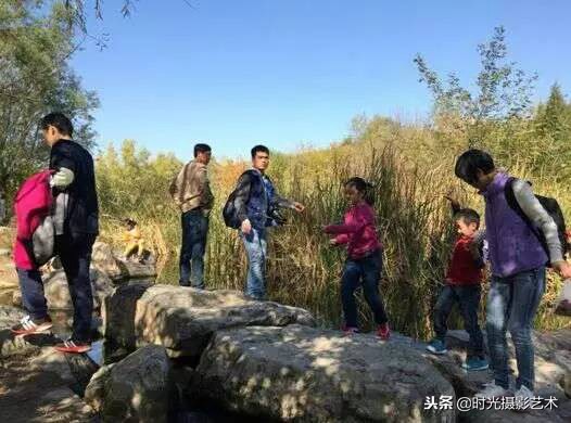 手机摄影人像创意作品教程,手机拍摄光影的艺术教程