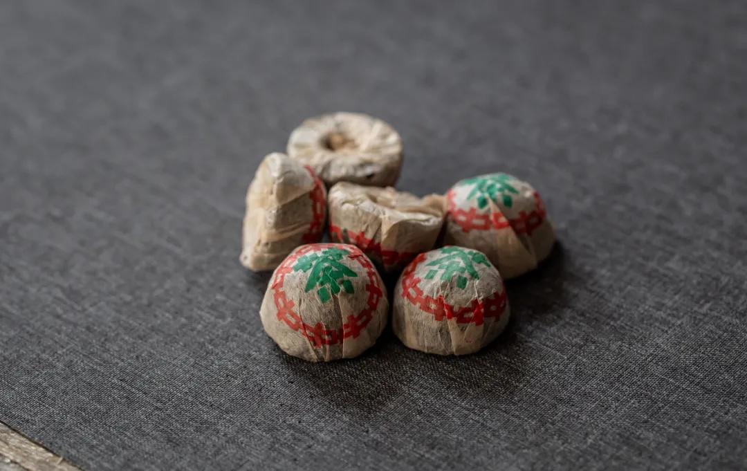 90年代熟茶大益,90年代的老沱茶