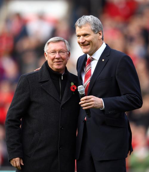 曼联高光时刻弗格森,弗格森统治下曼联最大的危机