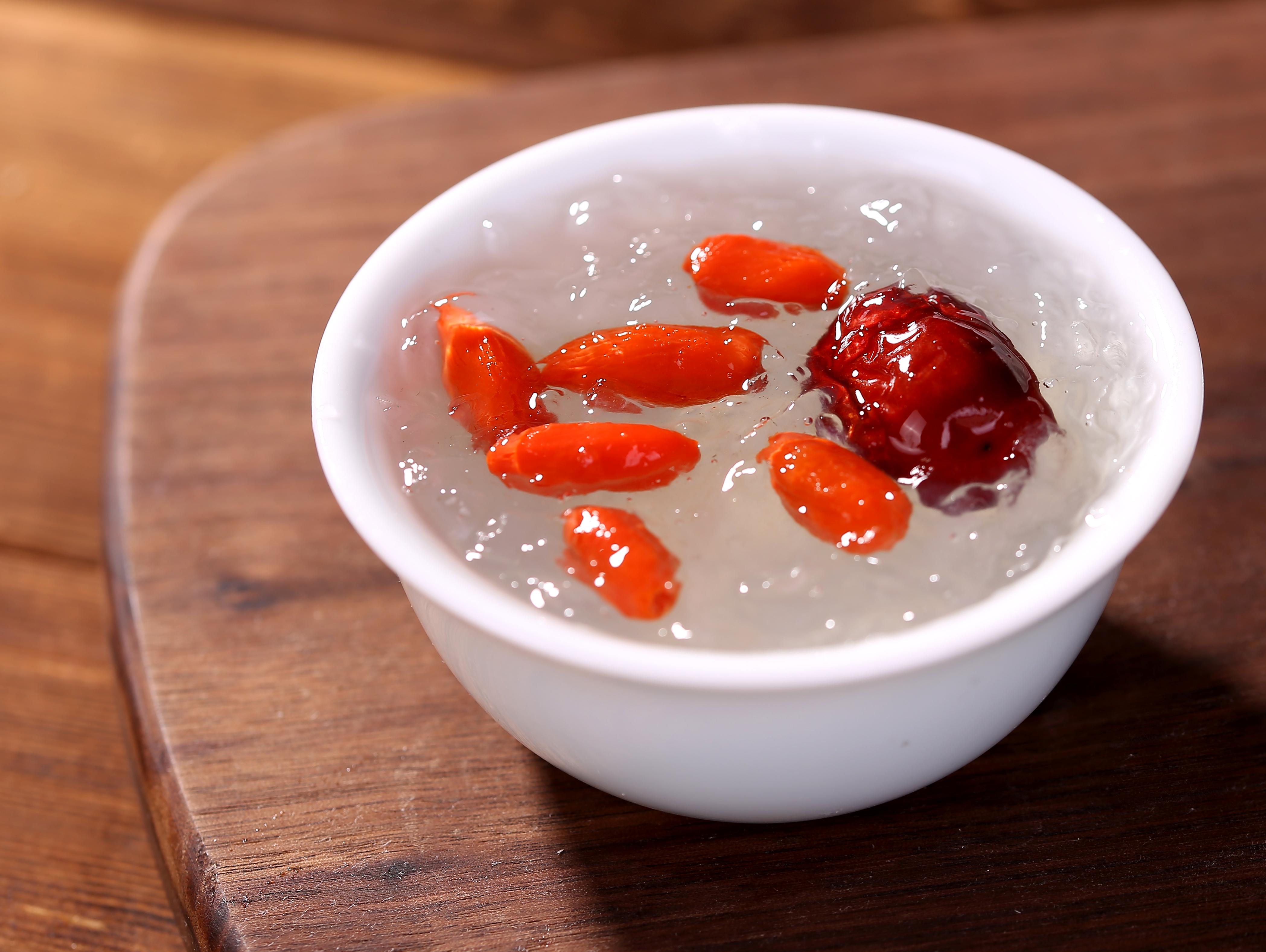 燕窝海参营养价值,鱼翅和海参哪个营养价值高