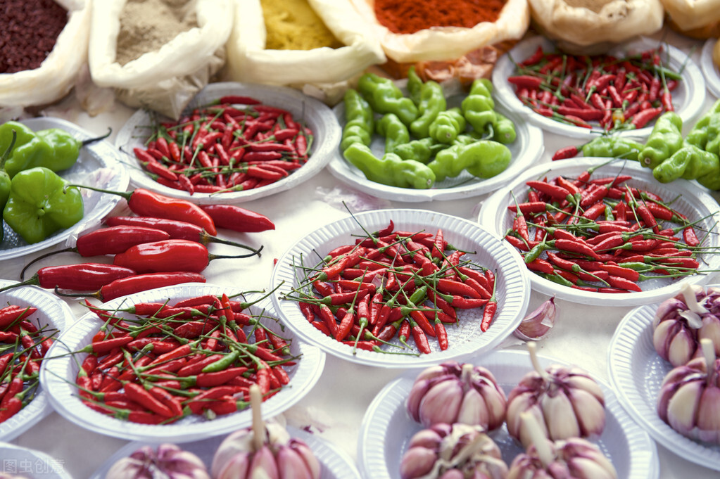 吃辣椒长痘吗,为什么吃辣椒就会长痘可以改变吗