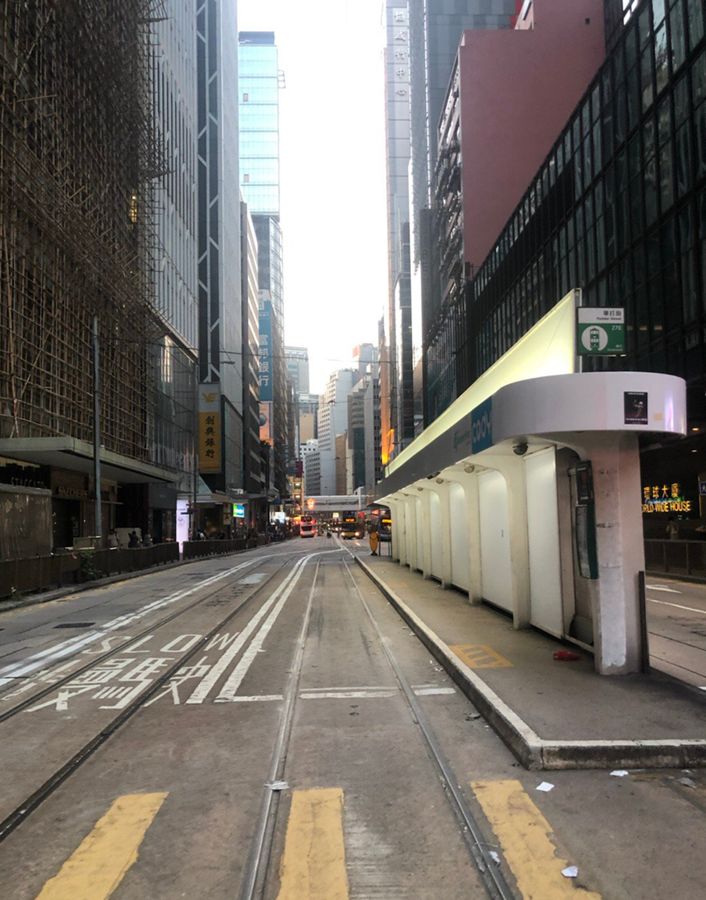 从来没见过如此冷清现场,从没见过如此空荡荡的长沙