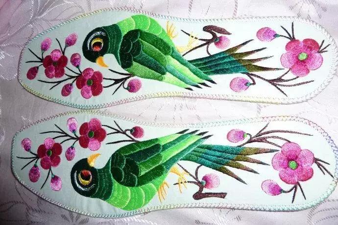 纯手工鞋垫又好学又简单又好看,简单的一针一线纯手工的鞋垫