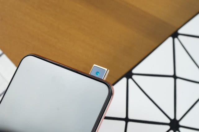 vivos10是全面屏的吗,vivos1真实测评视频