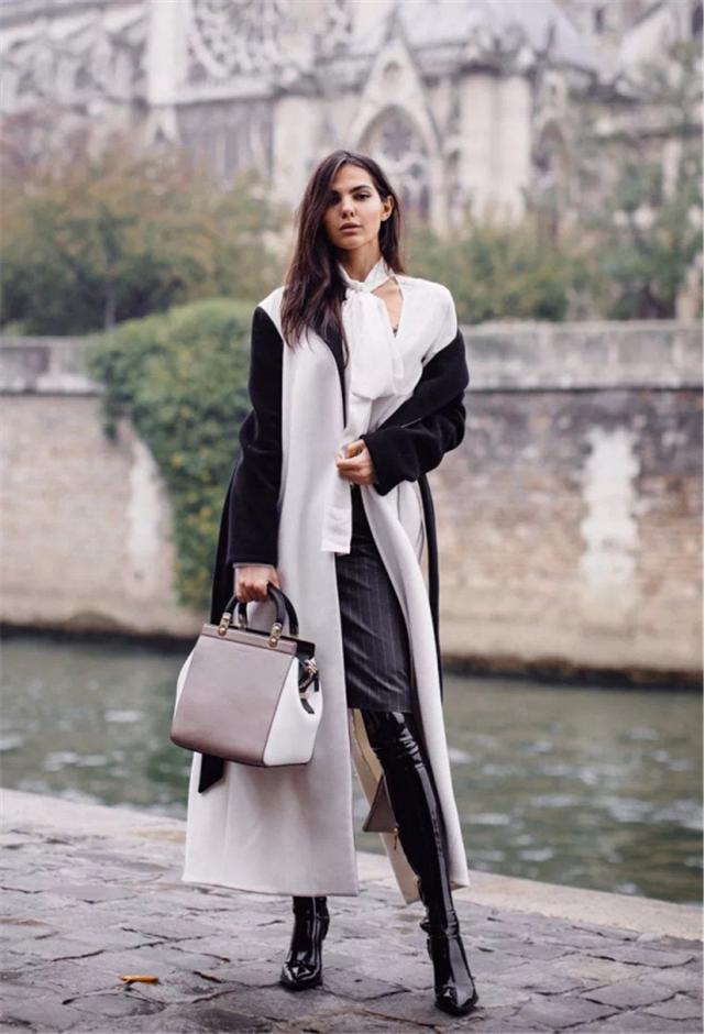 大衣阔腿裤今冬照着穿显瘦又洋气,阔腿裤搭配中长靴加羽绒服