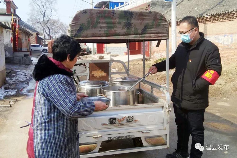 医务工作者守护人民抗击疫情,防疫期间坚守一线守护生命