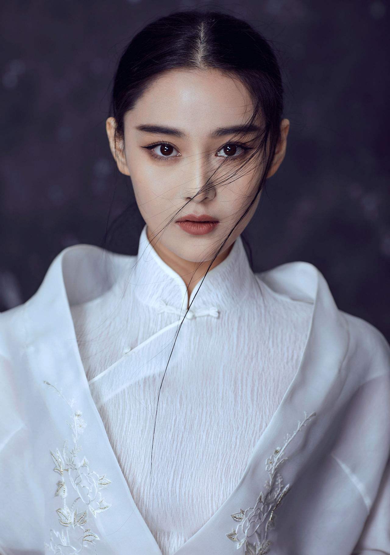 盘点张馨予成名前后八大绯闻男友,张馨予被曝升级当妈后首次晒照