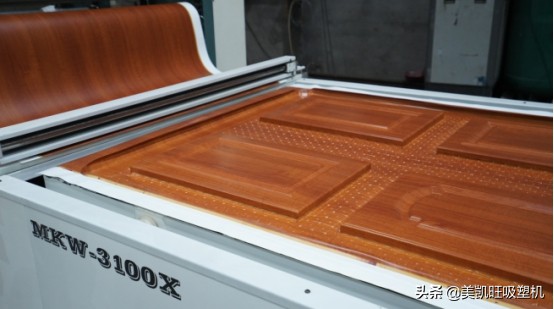 pvc吸塑膜是什么材料,pvc橱柜门吸塑膜