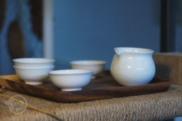 釉上彩茶器真的有用吗,釉上彩的茶器怎么检测是否有毒