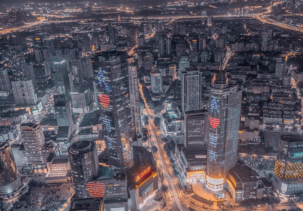 江苏首富靠卖电脑起家,江苏巨富豪宅走红