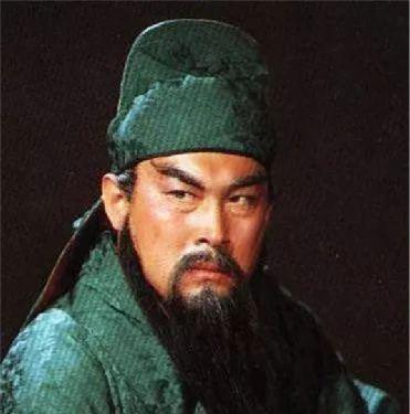 老梁谈论唐国强陆毅诸葛亮,唐国强版诸葛亮和陆毅版诸葛亮pk