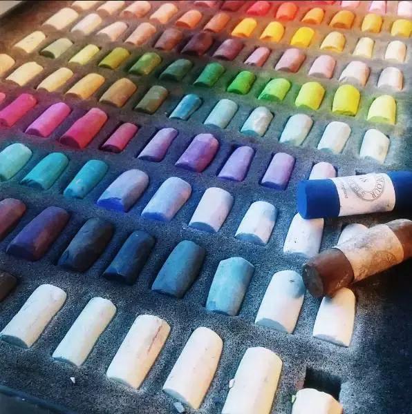 色粉笔技法,色粉笔怎么调各种颜色