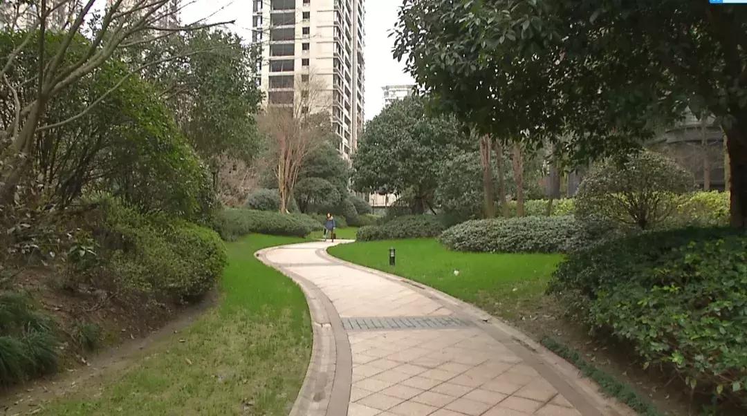 东方一品房子漏水,东方一品的房子漏水