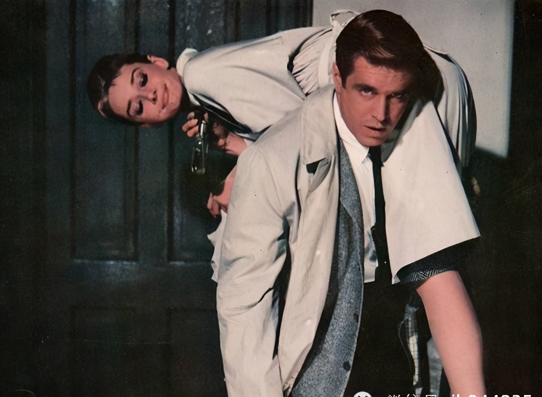 正品巴宝莉风衣女款,巴宝莉风衣什么材质的最好看女款