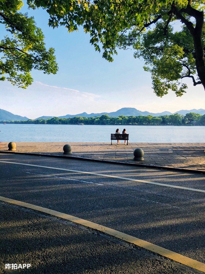 杭州景点拍照攻略路线推荐,杭州西湖怎么拍好看的风景照