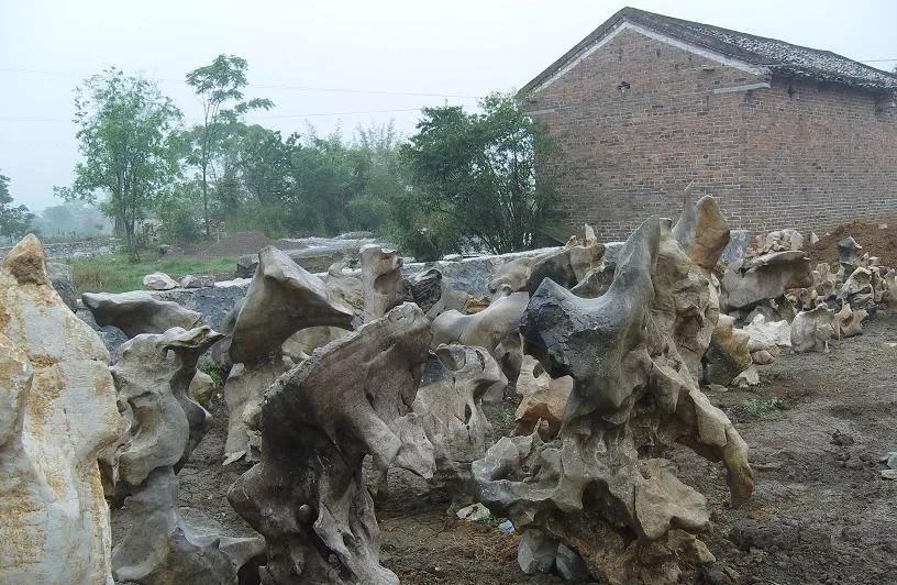 怪异的奇石,怪异奇石风景图片