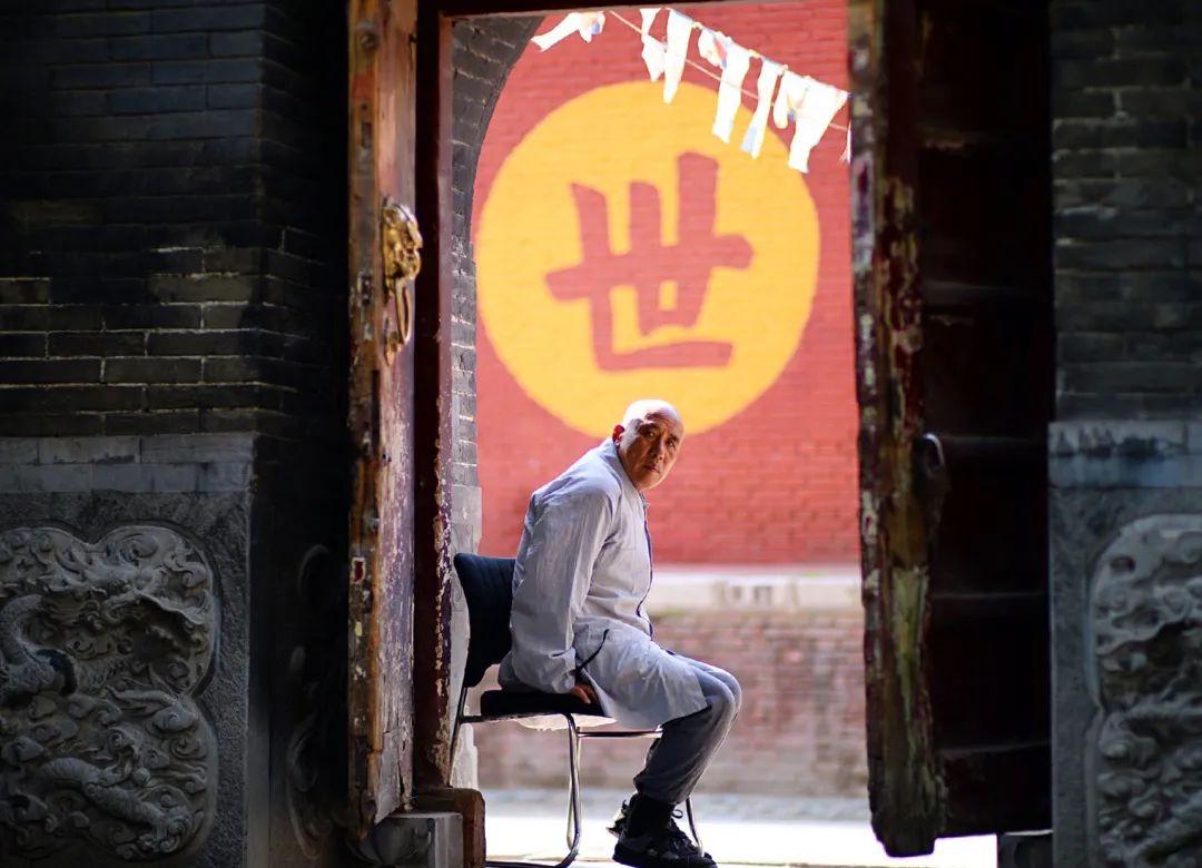 骑28自行车,骑自行车去俄罗斯老宋