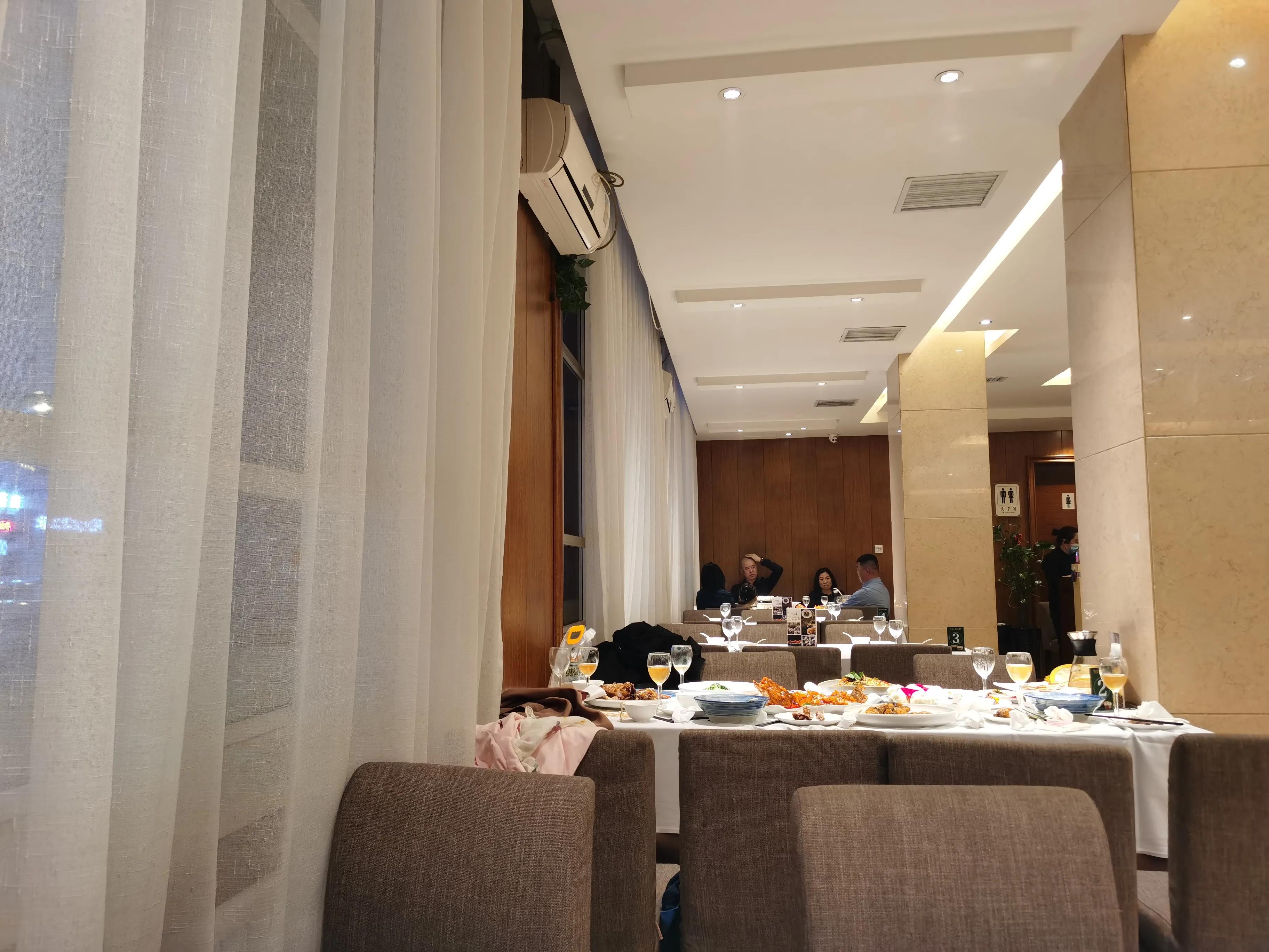 格瓦斯大列巴秋林红肠和面包,哈尔滨红肠大列巴马迭尔格瓦斯