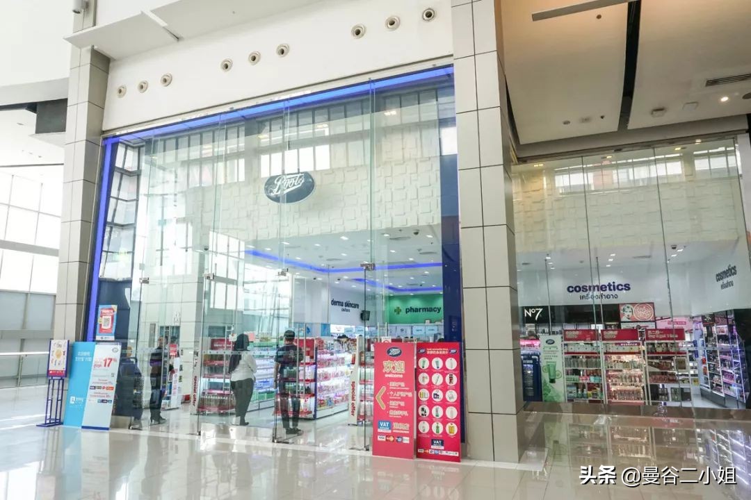 centralworld鍊煎緱涔扮殑涓滆タ,涓栫晫鍟嗗簵璐墿鎸囧崡