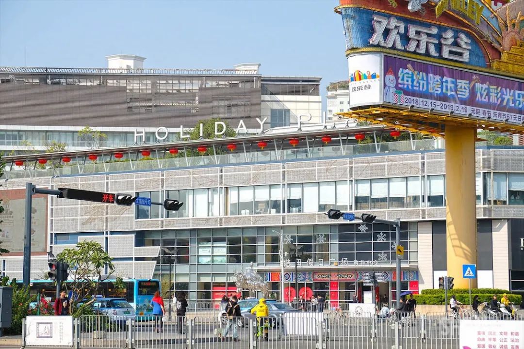 深圳卖衣服的商场,深圳的商场有哪些