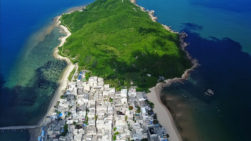 三亚一日游必买的婚纱 (三亚婚纱旅拍攻略)