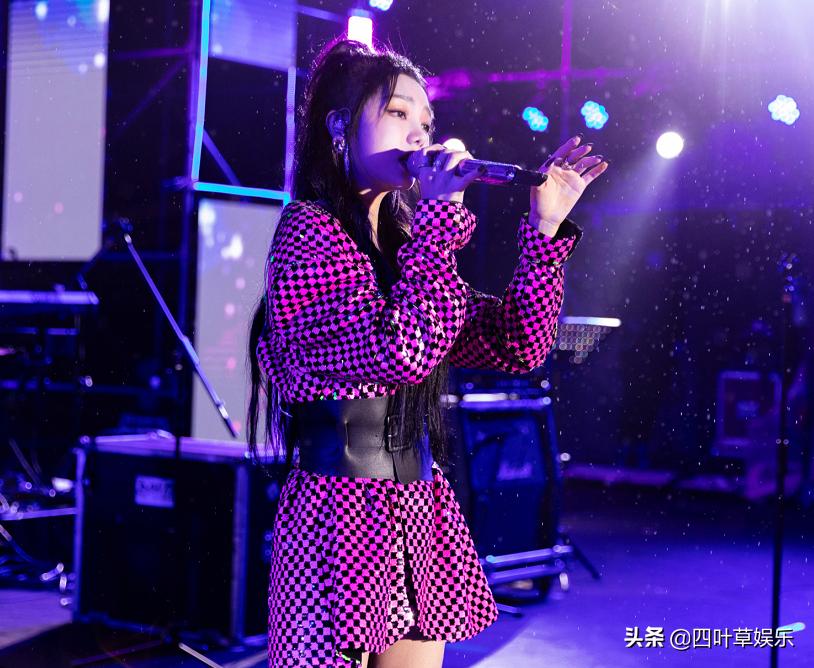 何不食肉糜？央视主持人提出的解压方式，让“打工人”更焦虑了