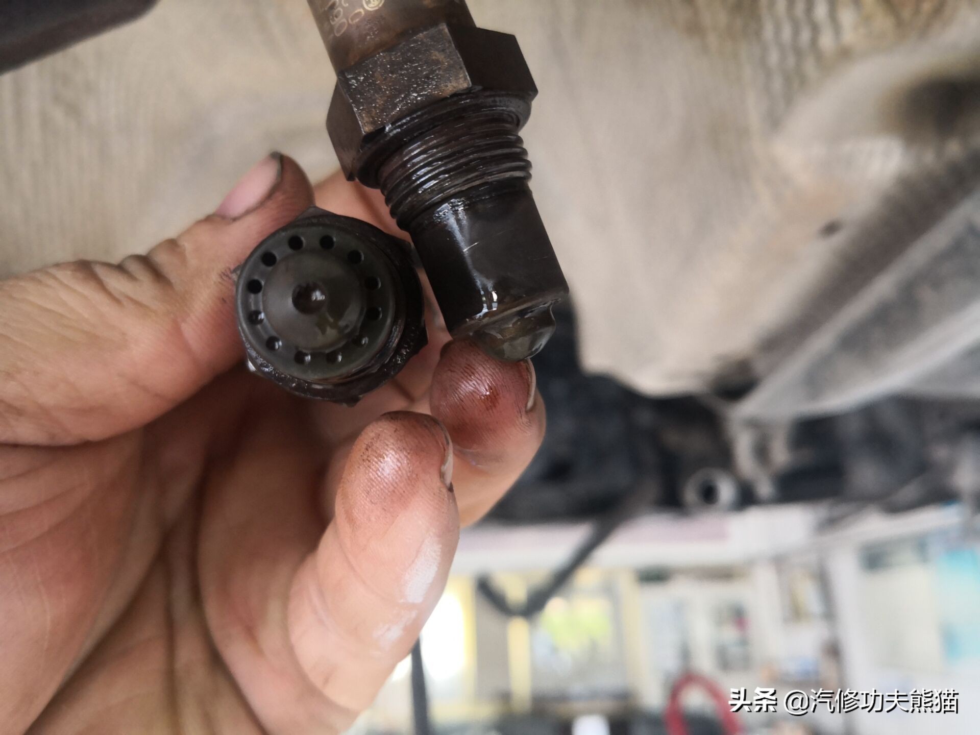 大众夏朗2.0t三代烧机油解决方法,大众夏朗1.8t烧机油