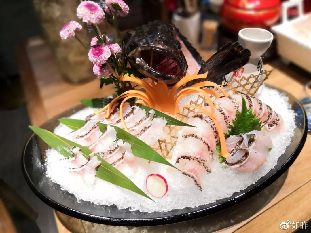 美食大咖私房菜,精选美食推荐让你的味蕾享受盛宴