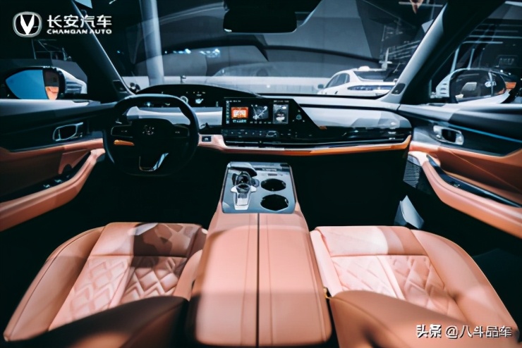 长安汽车UNIK新时代的汽车骑士，到底怎么样