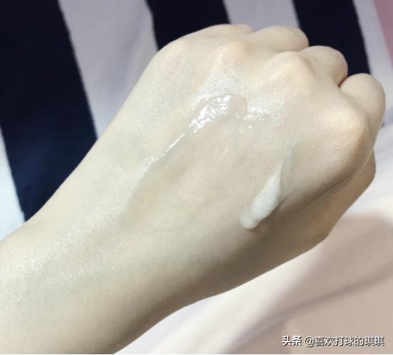 理肤泉战痘三剑客,改善痘印精华理肤泉