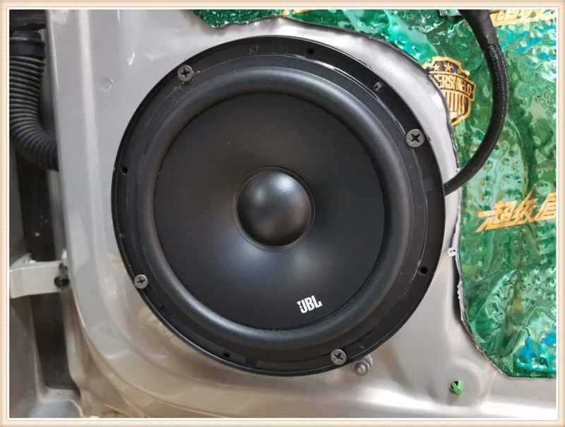 大众朗逸音响改装信阳,朗逸音响改装方案贵阳