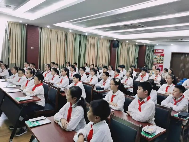 共创文明如东掘港小学,如东县掘港小学2016级