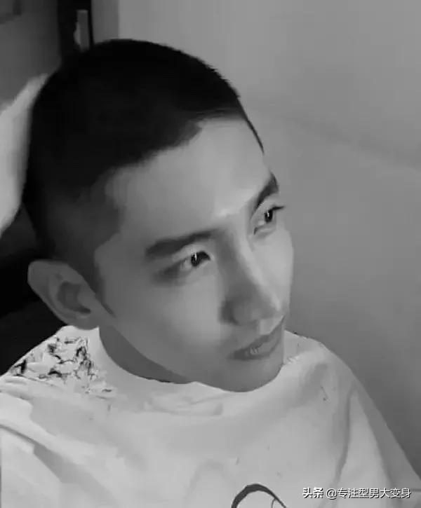 男生帅气发型痞帅,男生发型很酷很拽