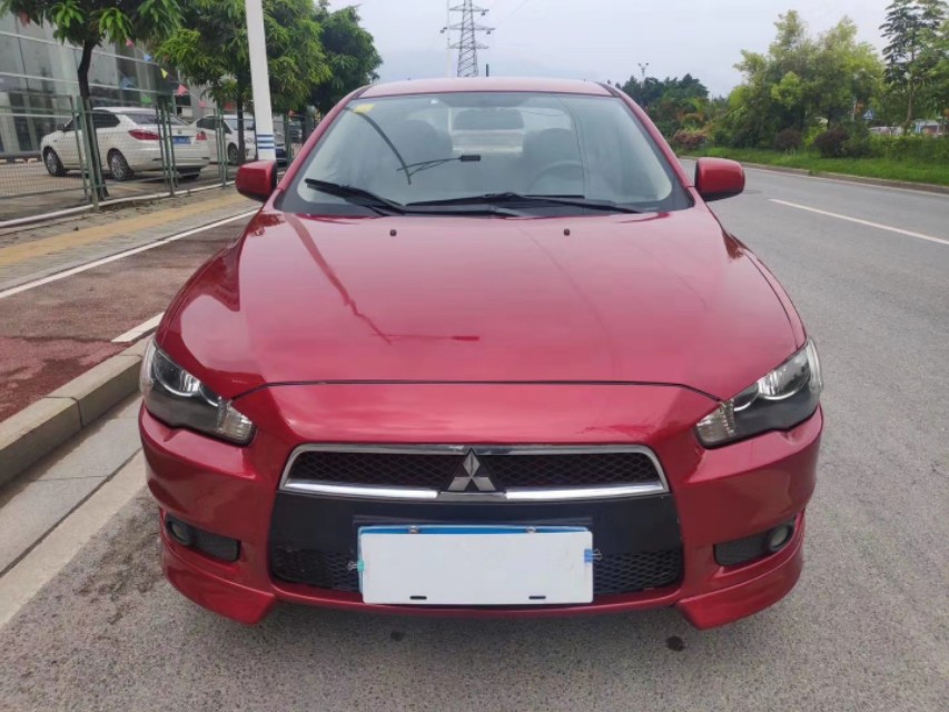 新到货三菱翼神,三菱翼神2011年1月上牌1.8l自动挡