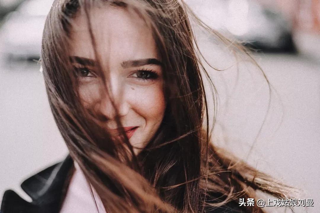 老公瞒着我去看前妻和孩子,老公瞒着妻子看男科医生