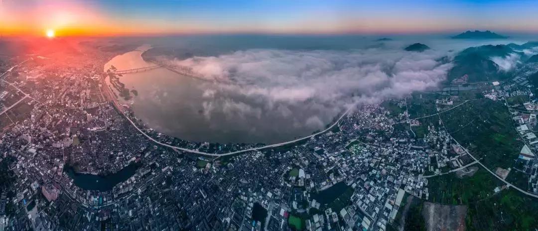 王健林对万达集团的评价,万达王健林谈到奢侈品