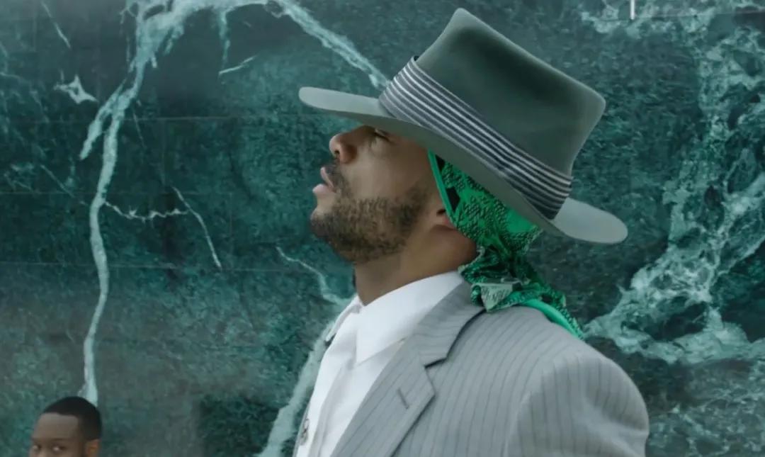 把童话世界穿在身上,lv2020秋冬巴黎时装秀