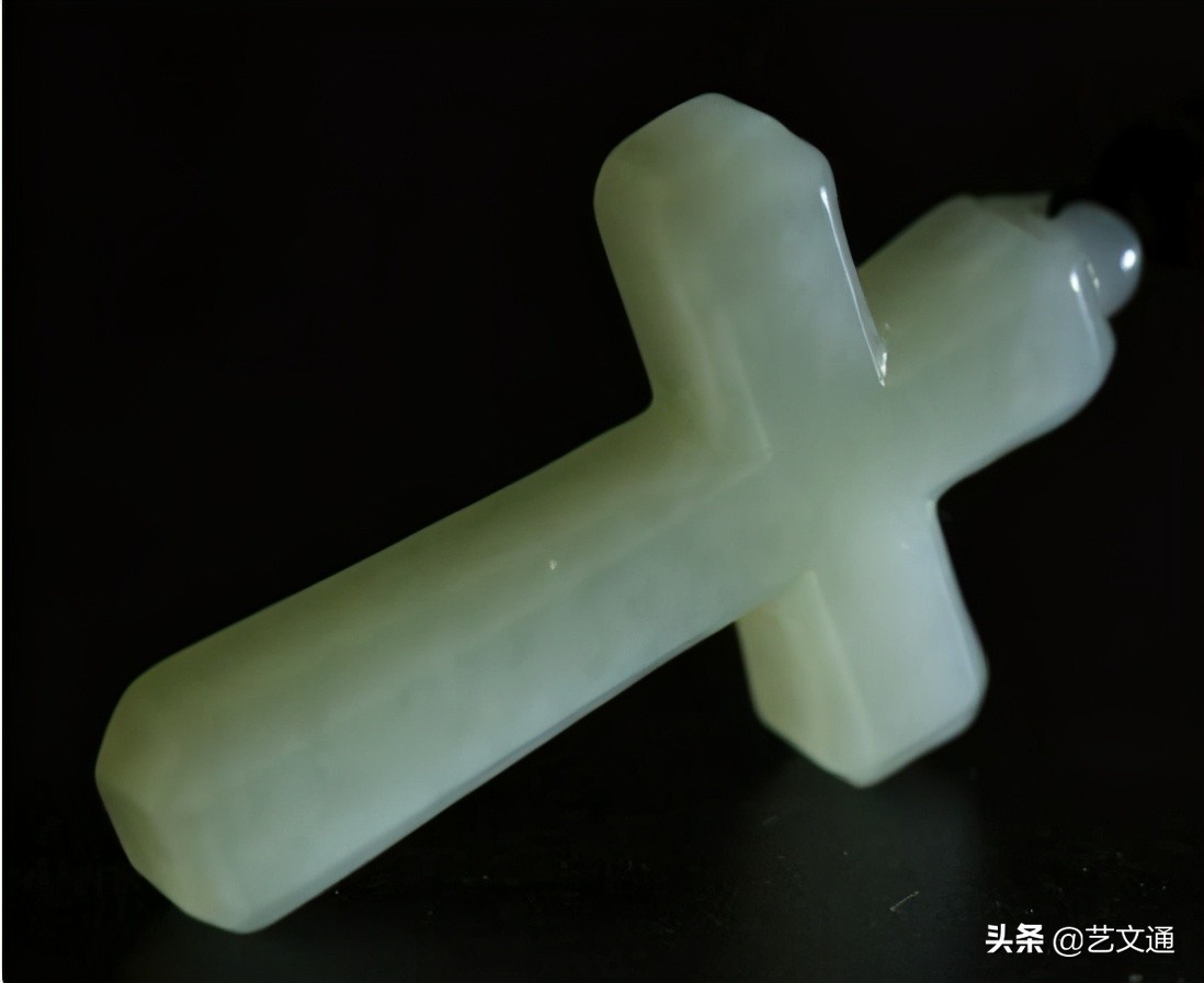 古玉经清水泡后的真假特征,古玉蛤蜊光的真假辨别