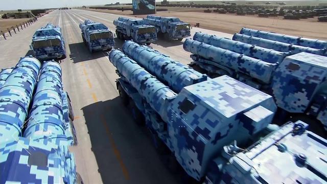 一发可重伤5000吨级战舰，飞行高度仅30米，射程可达400公里