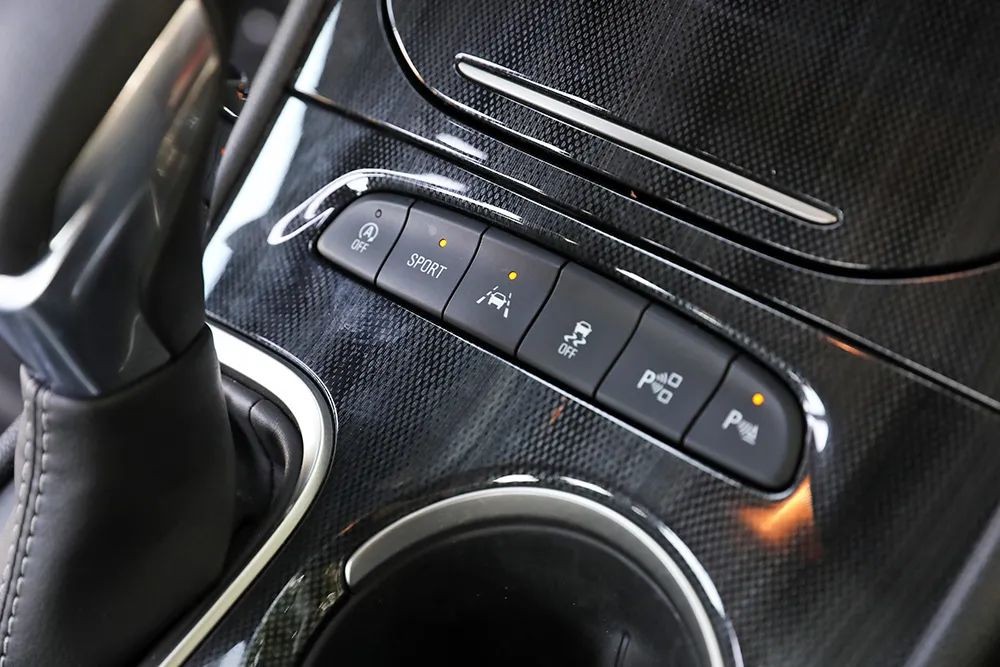 别克威朗20款20t试驾,驾驶别克威朗