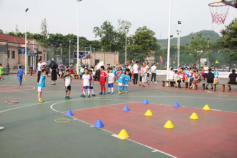 南充奥航杯少儿足球比赛,六一儿童节足球嘉年华