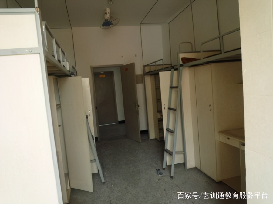 艺术生哪些大学的宿舍条件比较好,艺术类大学宿舍条件排名