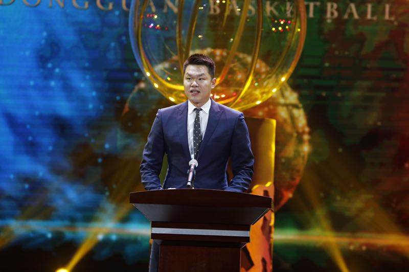 双冠庆典之夜独家对话朱芳雨:这座城对冠军的渴望,憋不住了