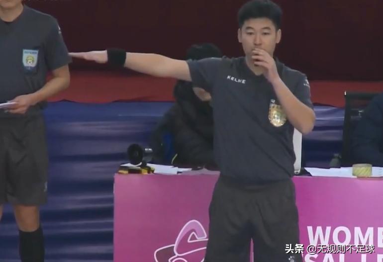 五人制手势,五人制足球裁判球门球手势