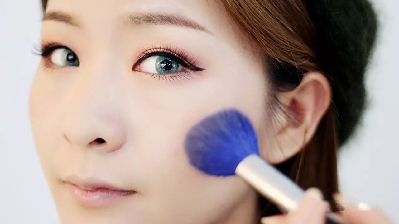 20200610大碗美妆：今日推荐必备酒红水淡妆